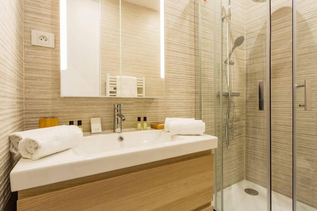 Hsh Cosy Apartment Bidassoa Gambetta Париж Экстерьер фото